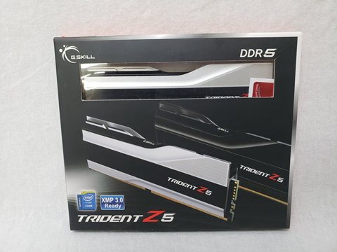 F5-6000U4040E16GX2-TZ5S 各サイトで併売につき売切れのさいはご容赦願います。