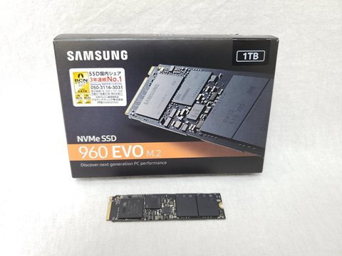 960 EVO MZ-V6E1T0B/IT 各サイトで併売につき売切れのさいはご容赦願います。